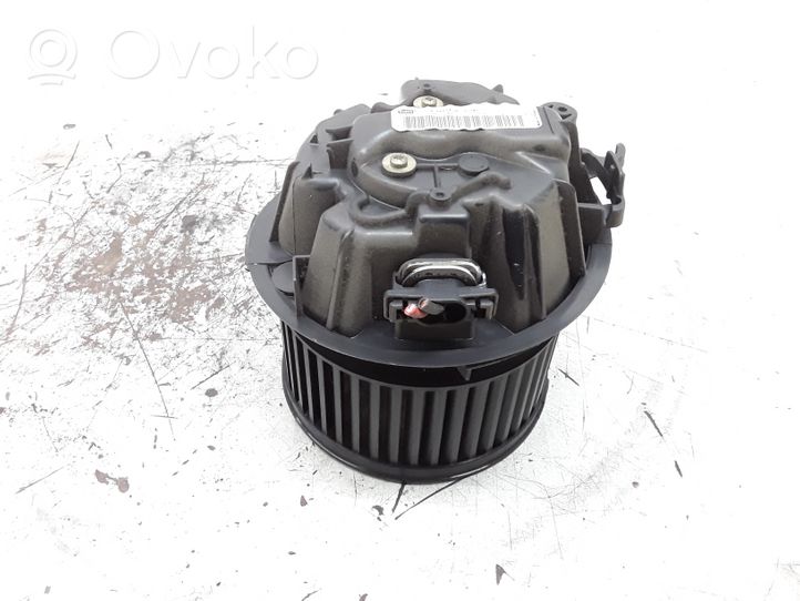 Citroen C2 Ventola riscaldamento/ventilatore abitacolo F665878C