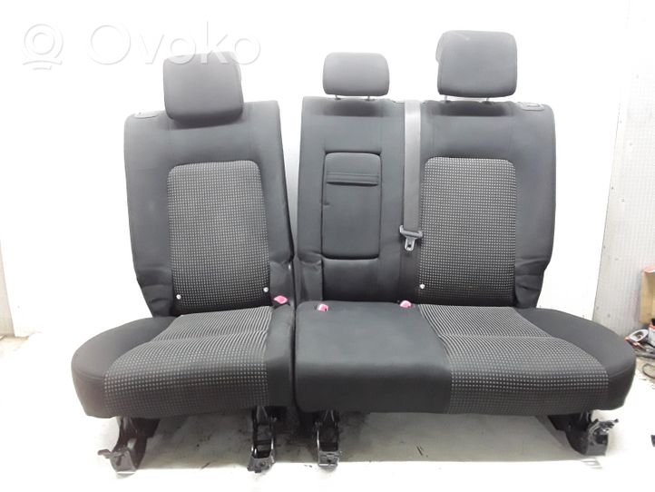 Chevrolet Captiva Sitze und Türverkleidungen komplett 