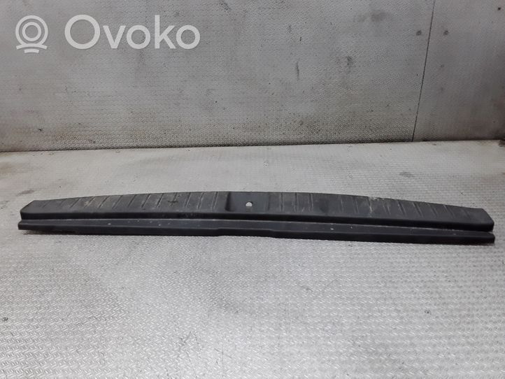 Subaru Outback Bagāžnieka sliekšņa dekoratīvā apdare 95073AG000