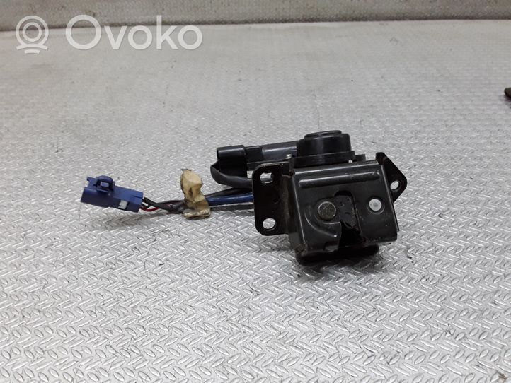 Toyota Corolla E120 E130 Blocco/chiusura/serratura del portellone posteriore/bagagliaio 
