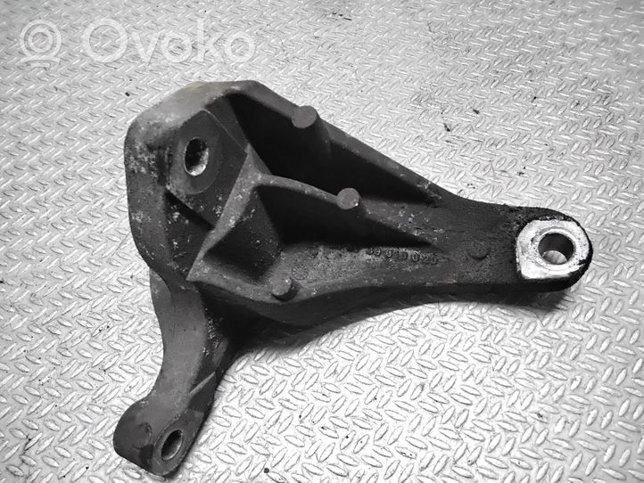 Mazda 3 I Support de boîte de vitesses BP8F39010020