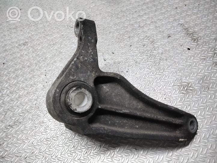 Mazda 3 I Support de boîte de vitesses BP8F39010020