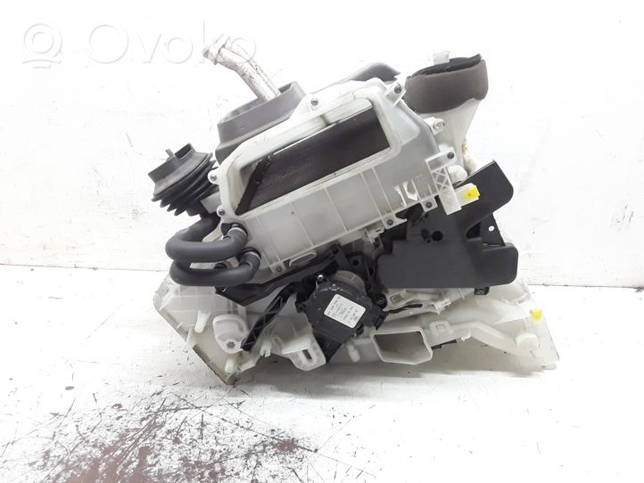 Opel Vectra C Interior heater climate box assembly 09180008
