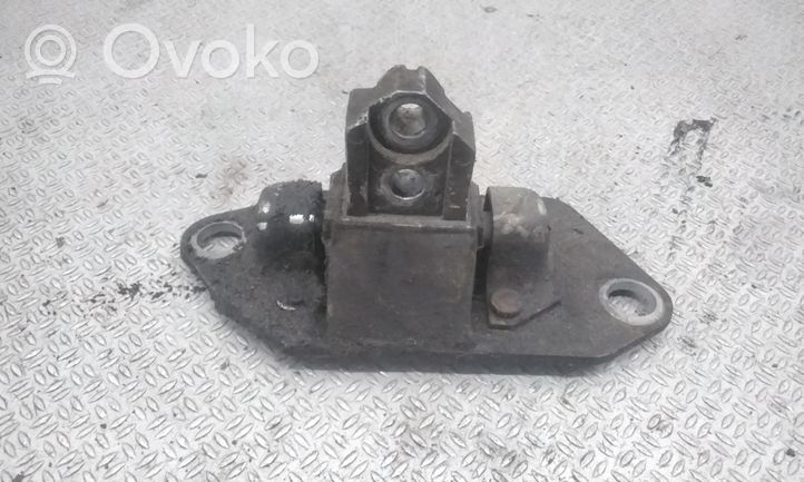 Volvo S60 Supporto della scatola del cambio 