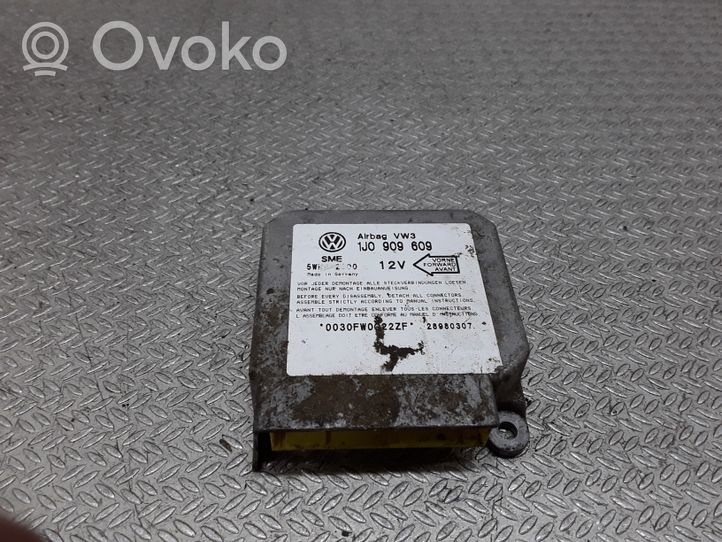 Volkswagen New Beetle Airbag control unit/module 1J0909609