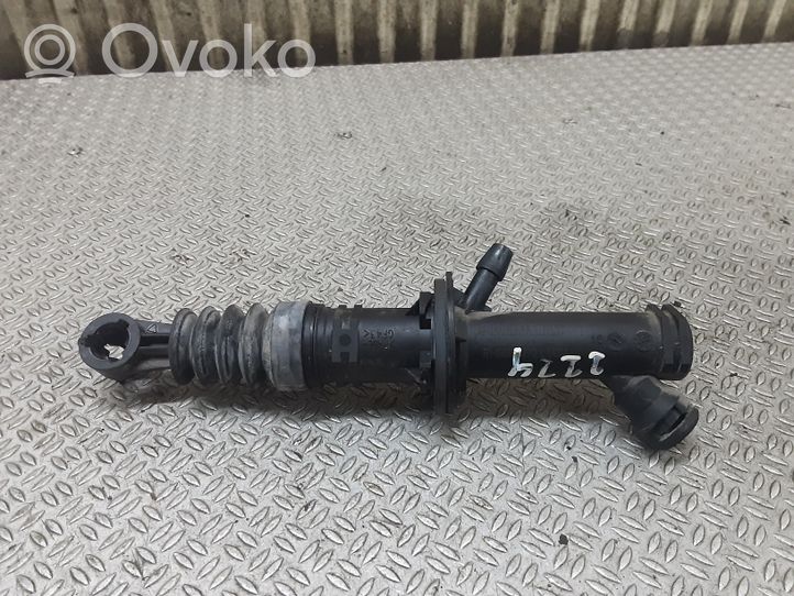 Renault Clio III Cylindre récepteur d'embrayage 8200436139