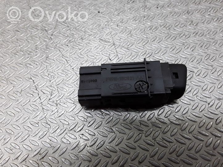 Ford Explorer Windscreen/window heater switch F87B18C621AA