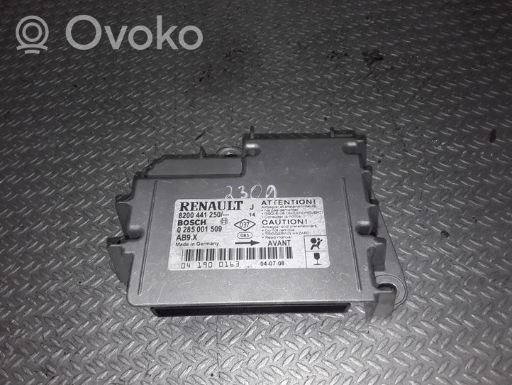 Renault Modus Oro pagalvių valdymo blokas 8200441250