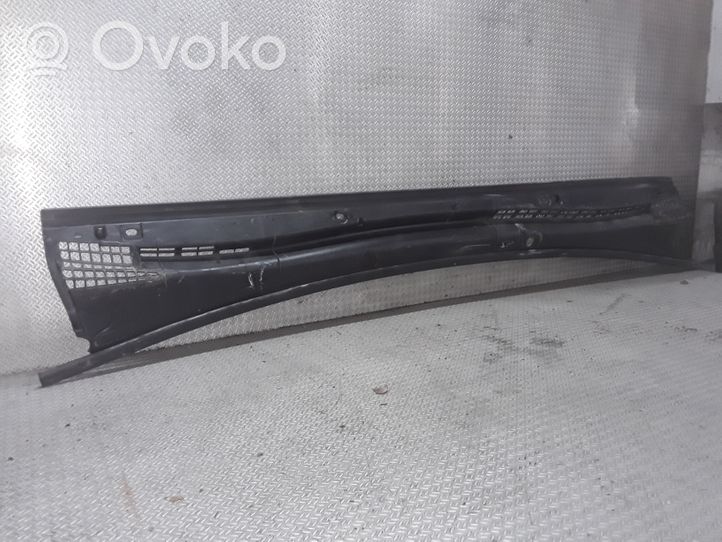 Citroen C5 Wiper trim 