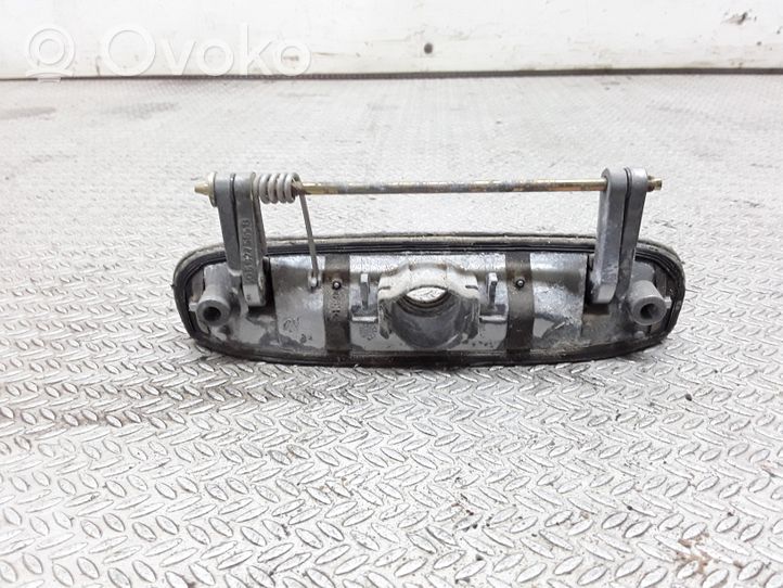 Volkswagen Polo IV 9N3 Maniglia esterna per portiera di carico 6Q6827565B