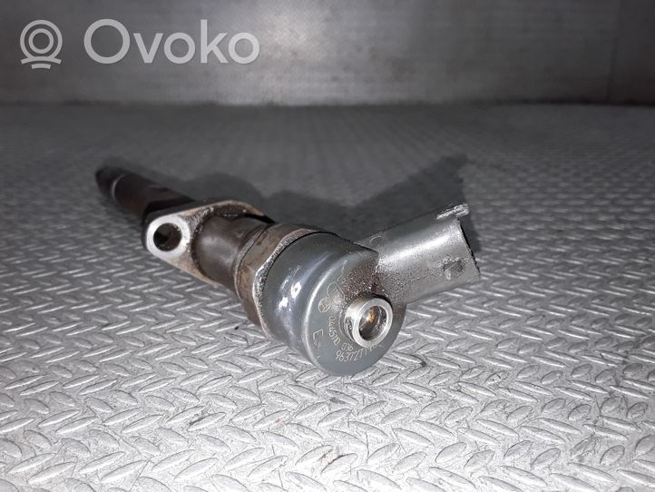 Citroen C8 Injecteur de carburant 0445110036