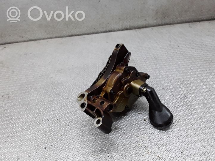 Volkswagen Jetta V Oil pump 03C103669