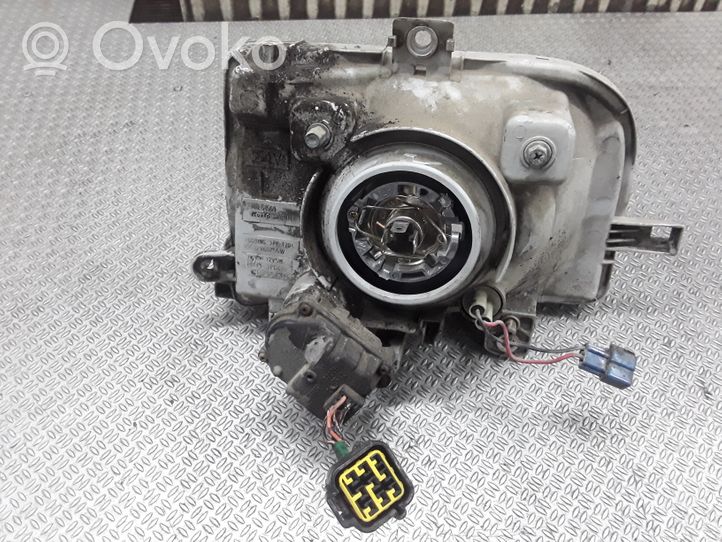 Daihatsu Move L900 Phare frontale 10051569