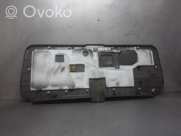 Hyundai Santa Fe Takaluukun koristelista 8175426000