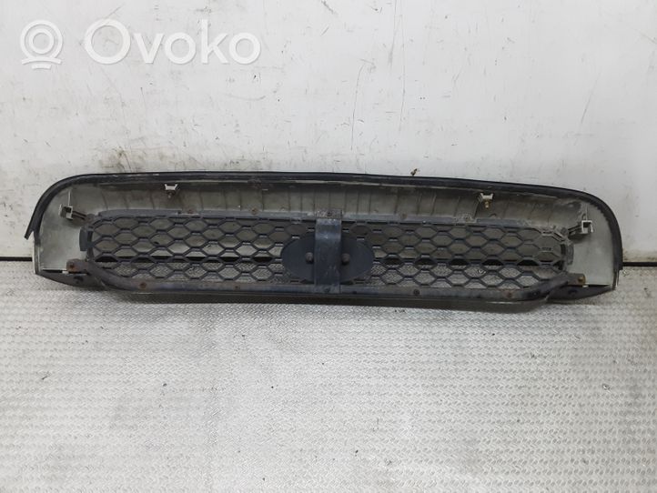 Hyundai Santa Fe Grotelės priekinės 8635226900