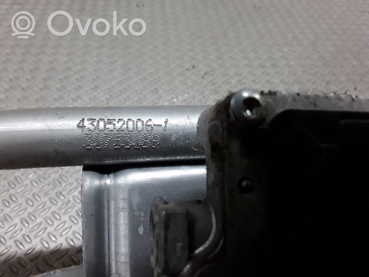 Volvo V70 Front wiper linkage and motor 30753099