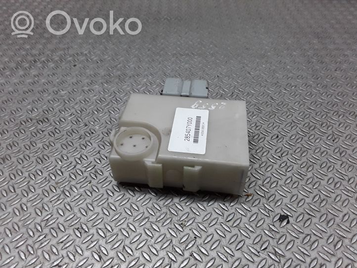 Nissan Maxima A34 Oven keskuslukituksen ohjausyksikön moduuli 285407Y000