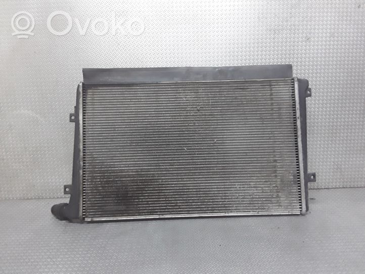 Audi A3 S3 A3 Sportback 8P Radiatore di raffreddamento 1K0121251