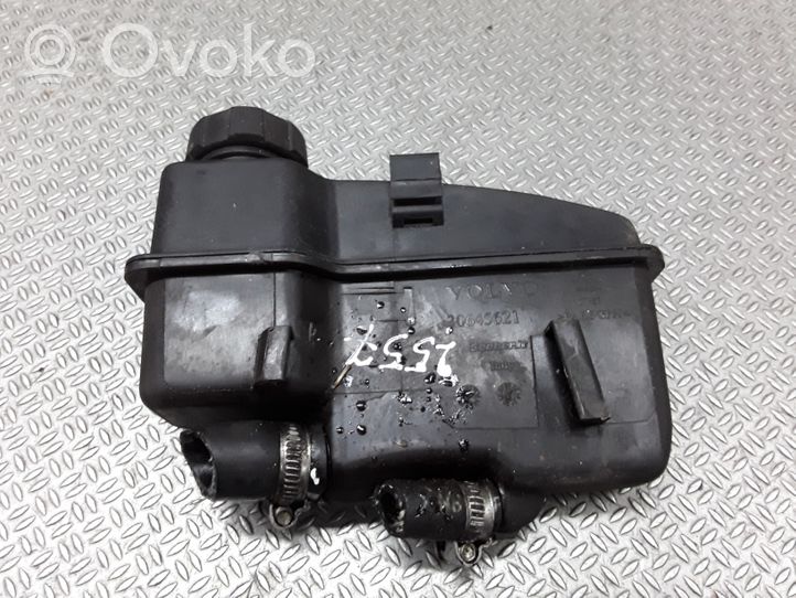 Volvo V70 Réservoir de liquide de direction assistée 30645621