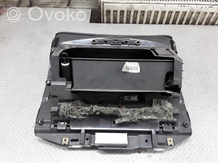 Volvo V70 Vano portaoggetti 8650374