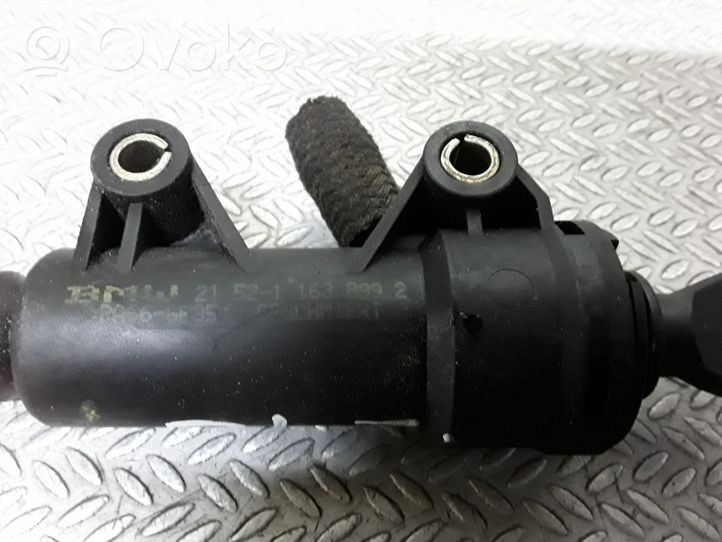 BMW 3 E46 Pagrindinis sankabos cilindriukas 215211638992