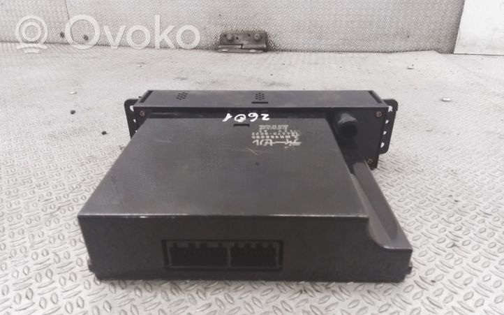 Mitsubishi Pajero Ilmastoinnin ohjainlaite MR958005