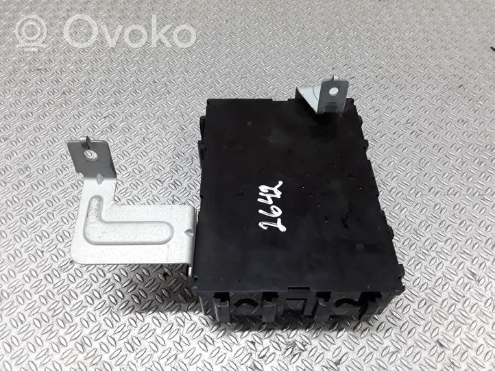 Nissan Prairie Other control units/modules 284B1EN91A