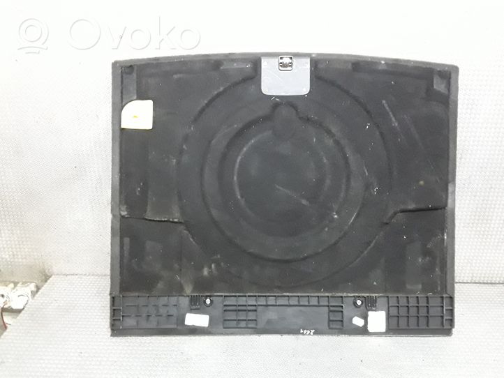 Volkswagen Touareg I Trunk/boot floor carpet liner 7L6863546G