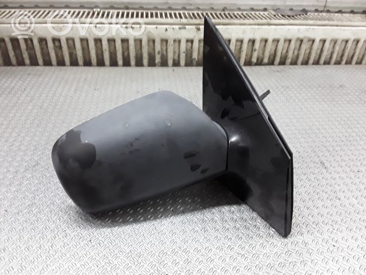 Toyota Yaris Manualne lusterko boczne drzwi przednich E1010673