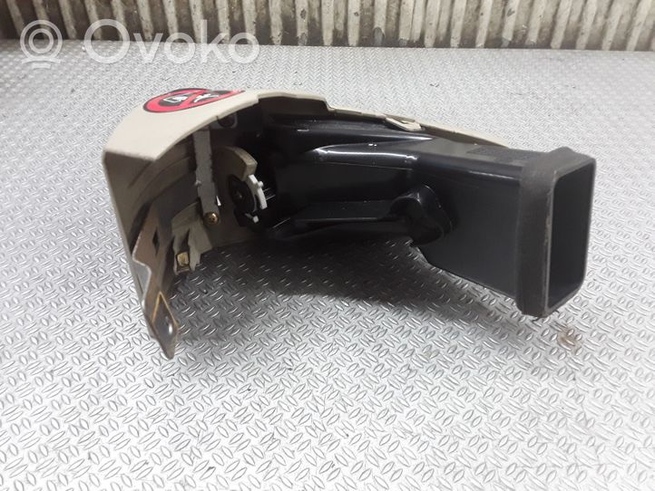 Nissan Murano Z50 Copertura griglia di ventilazione laterale cruscotto 68760CB000