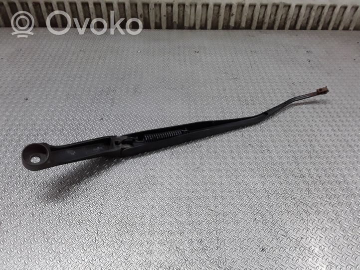 Acura MDX II Front wiper blade arm 