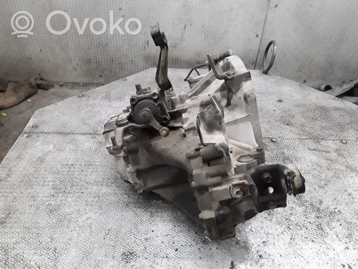 Toyota Yaris Mechaninė 5 pavarų dėžė 331110D020