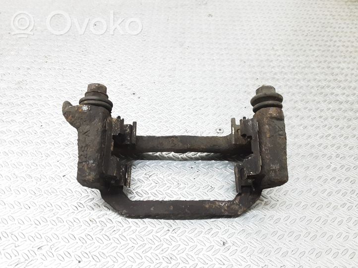 Toyota Avensis Verso Brake caliper pad carrier rear 