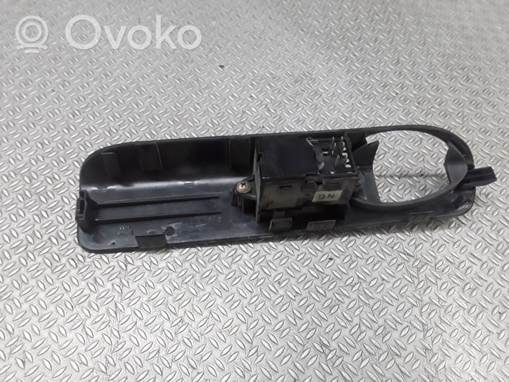 Daewoo Rezzo Включатель электрических окон 612W08240