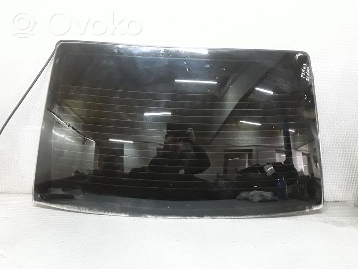 Ford Focus Rear windscreen/windshield window 