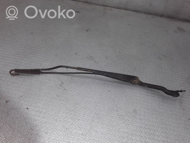 Opel Movano A Ramię wycieraczki szyby przedniej / czołowej 56671858