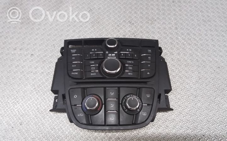Opel Meriva B Controllo multimediale autoradio 13346041