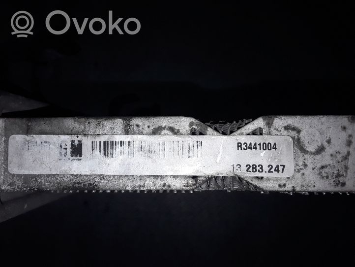 Opel Meriva B Aušinimo skysčio radiatorius 13283247