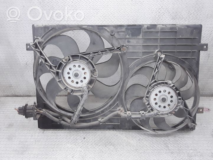 Skoda Fabia Mk1 (6Y) Elektryczny wentylator chłodnicy 6Q0121207A