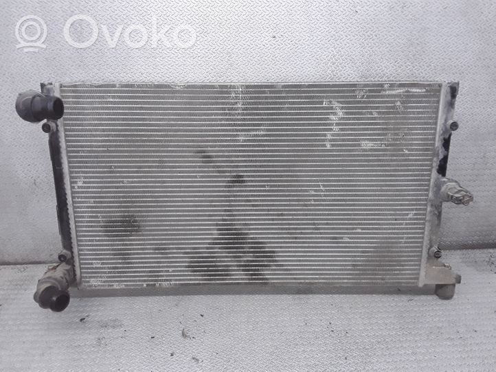 Volkswagen Sharan Radiateur de refroidissement 7M3121253B