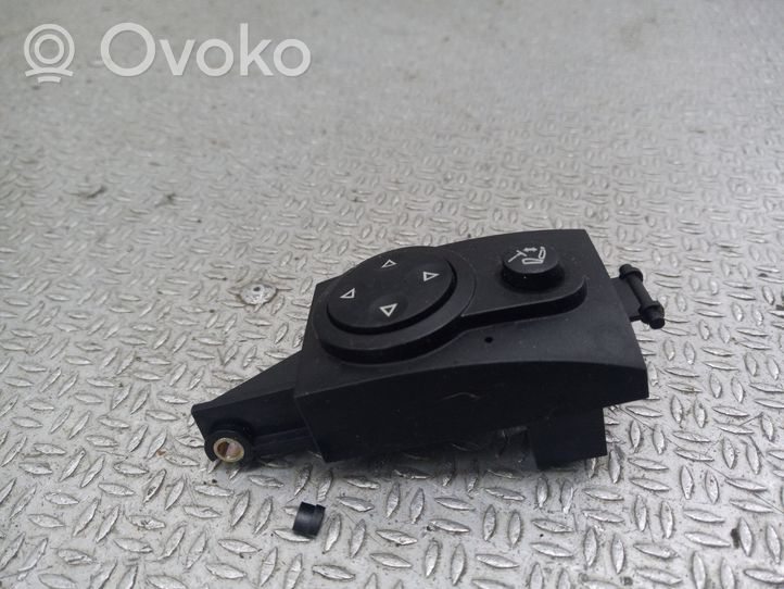 Volkswagen Touareg I Ohjauspyörän säätökytkin 3D0953551