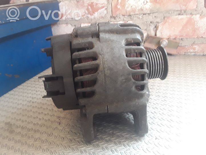 Dacia Logan I Alternator 231003831R