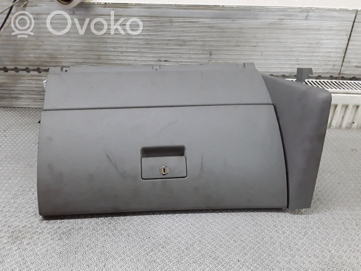 Volkswagen Jetta IV Set vano portaoggetti 1J1857101B