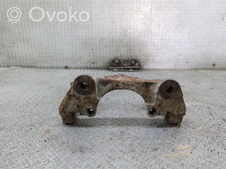 BMW 5 E39 Supporto della pinza del freno anteriore 