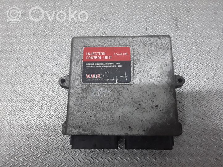 Subaru B9 Tribeca Unité / module de commande d'injection de carburant AEB2568