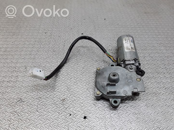 Mercedes-Benz C W203 Motore/attuatore 0390200012