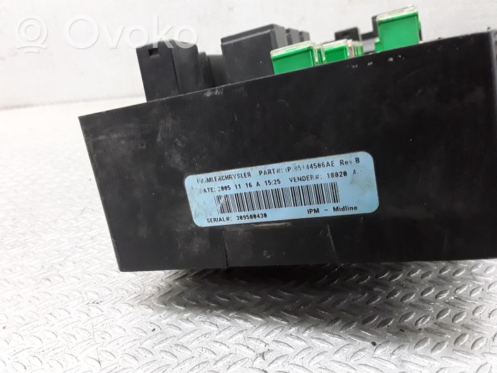 Chrysler Voyager Module de fusibles 05144506AE