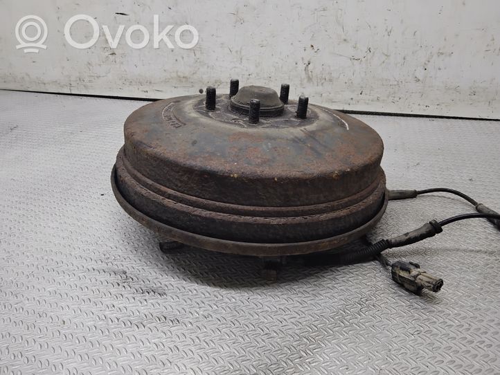 KIA Carnival Rear wheel hub 