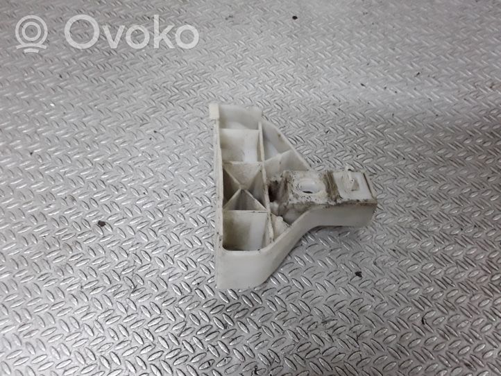 Mazda CX-7 Support de pare-chocs arrière EG2150331