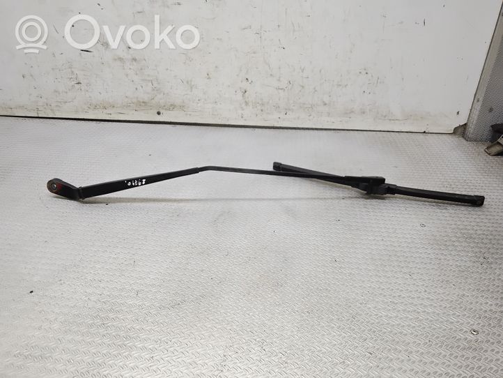 Volkswagen Polo Windshield/front glass wiper blade 6Q1955410B